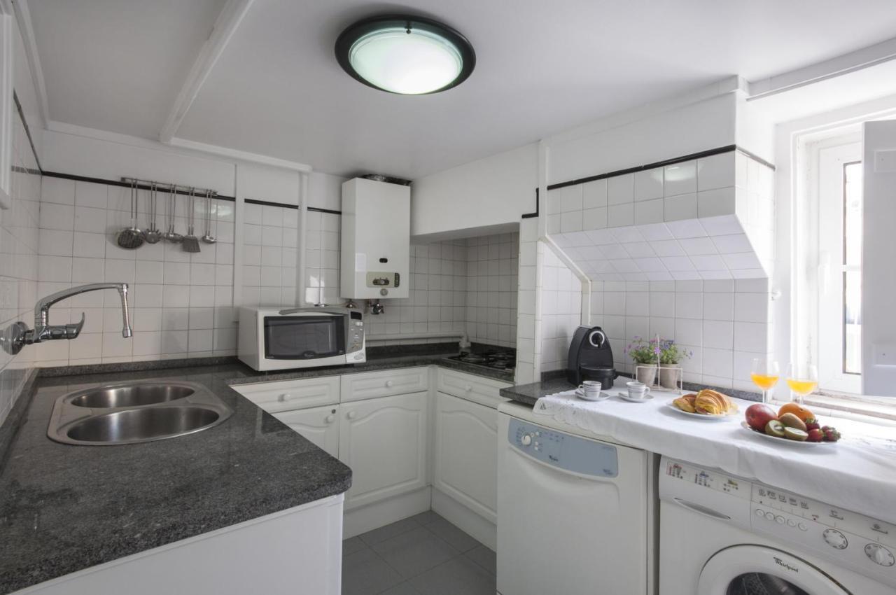 Apartamento Chic Urban Retreat At Downtown With Balcony & Views Lisboa Exterior foto